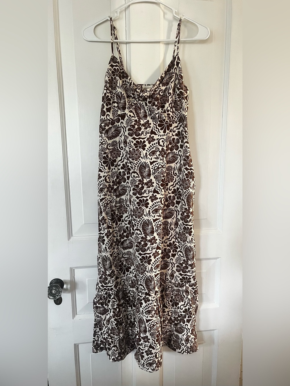 Montaeau Los Angeles tropical midi dress